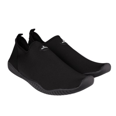 Buty do wody i klapki_0004s_0001_BAY.jpg