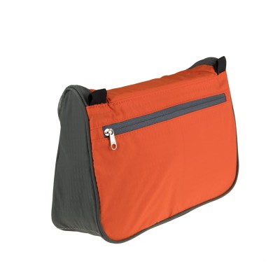 Akcesoria TRAVEL_0005s_0002_Kosmetyczka.jpg