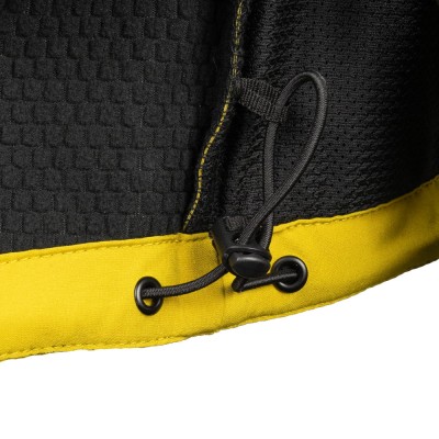 _0001s_0003_VENTURA jkt Canary.jpg