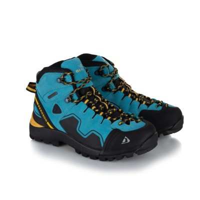 _0001s_0007_NYIKA BLUE 2025.jpg