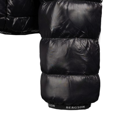 _0004s_0000_Women CELSIUS Black.jpg