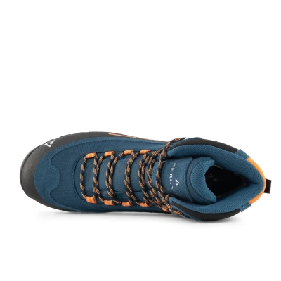 _0011_Kinyetti blue.jpg