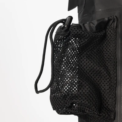 _0005_Aqua Bag Black.jpg