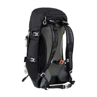 _0003s_0014_LOEN 35 Black.jpg